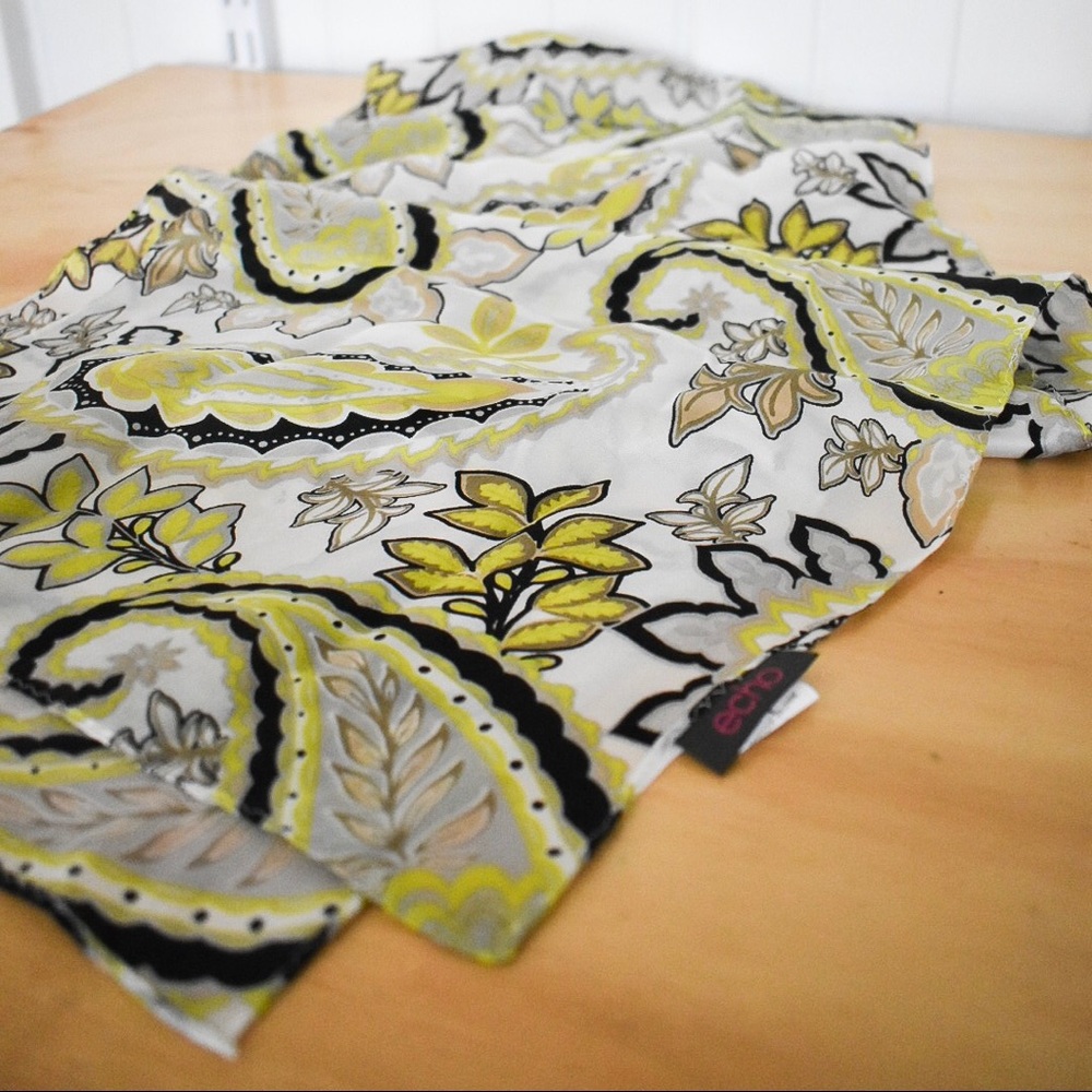 Echo Green/Beige Paisley 100% Silk Scarf